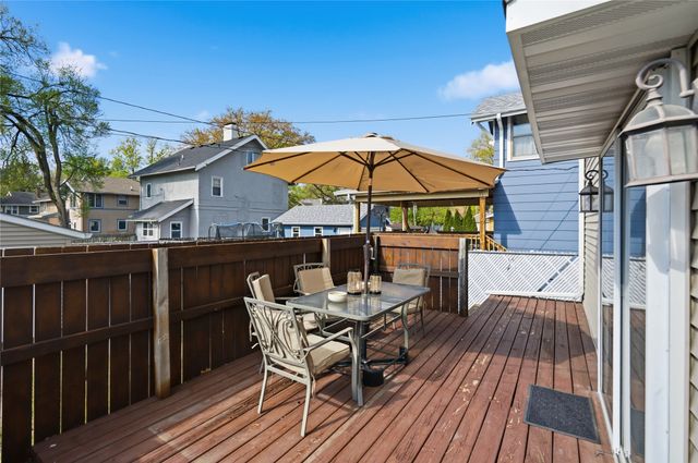 3812 Kingman Boulevard, Des Moines, IA 50311