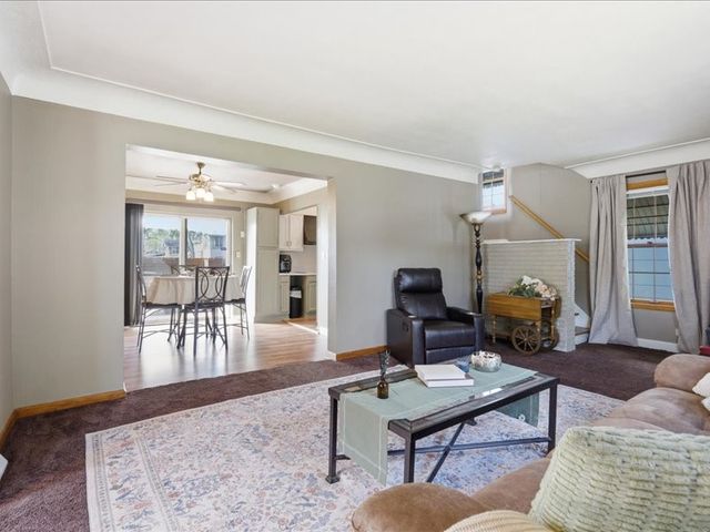 3812 Kingman Boulevard, Des Moines, IA 50311