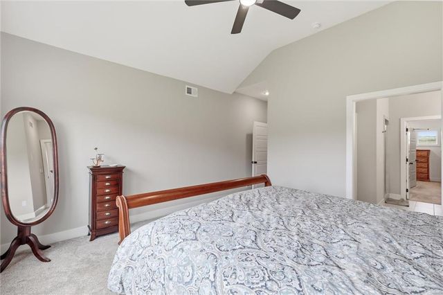 19367 W 114th Terrace, Olathe, KS 66061