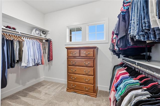 19367 W 114th Terrace, Olathe, KS 66061