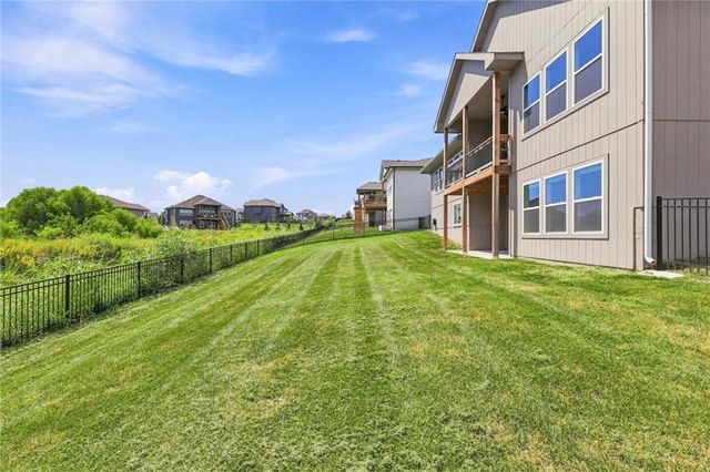 19367 W 114th Terrace, Olathe, KS 66061