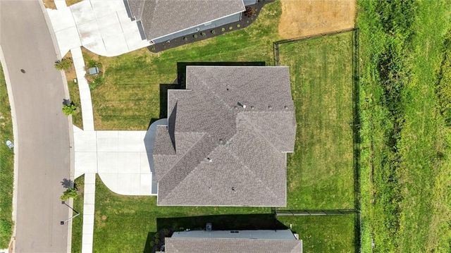 19367 W 114th Terrace, Olathe, KS 66061