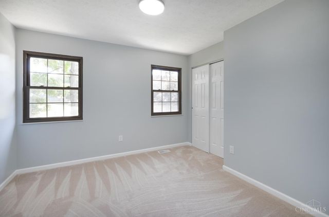 3858 Heritage Oak Drive, Union Twp, OH 45102