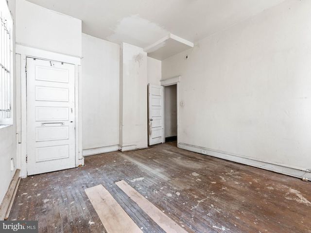 2245 N 33RD ST, Philadelphia, PA 19132