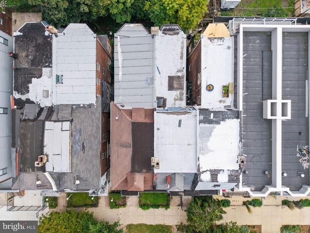 2245 N 33RD ST, Philadelphia, PA 19132