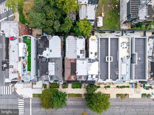 2245 N 33RD ST, Philadelphia, PA 19132