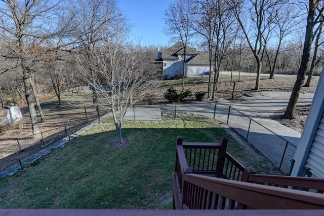 19610 E BUNDSCHU Road, Independence, MO 64056