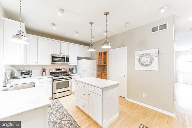 104 VICTORIA CT, Malvern, PA 19355