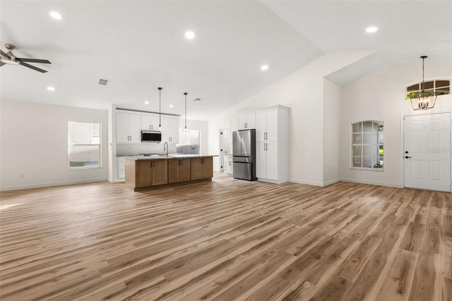 3635 KINGSWOOD COURT, Clermont, FL 34711