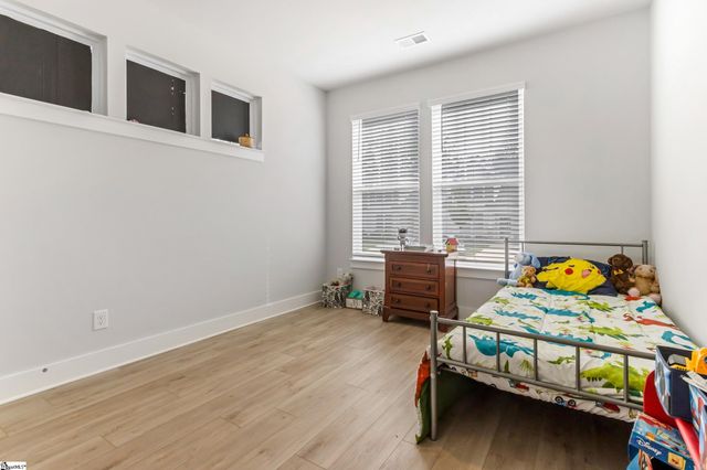 221 Woodhouse Way, Greenville, SC 29605