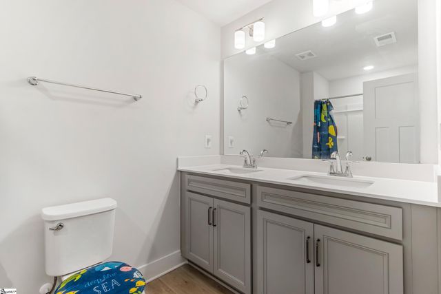 221 Woodhouse Way, Greenville, SC 29605