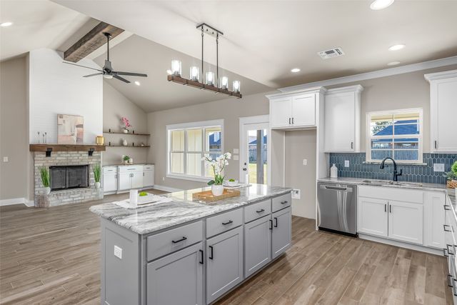 127 Sitka Loop, Haughton, LA 71037