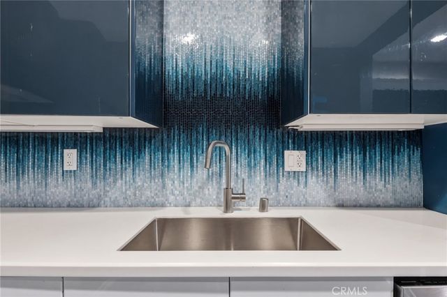 4425 Whitsett Avenue 210, Studio City, CA 91604