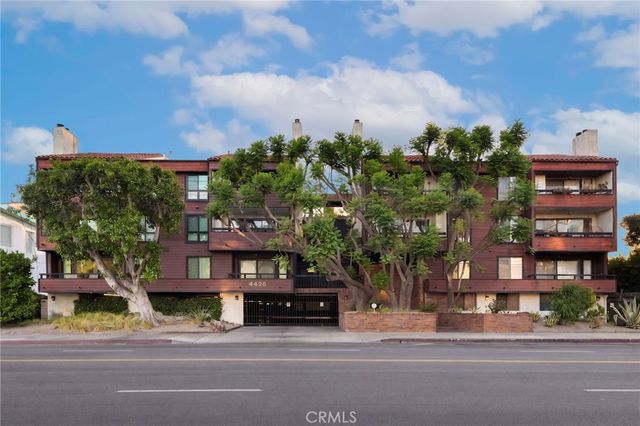 4425 Whitsett Avenue 210, Studio City, CA 91604