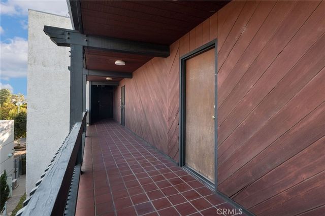 4425 Whitsett Avenue 210, Studio City, CA 91604