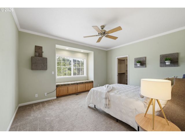 3083 SKYVIEW Ln, Eugene, OR 97405