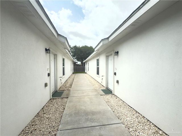 1303 W Heritage Drive 3, Pharr, TX 78577
