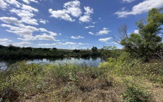 17839 N Friant Road, Friant, CA 93626