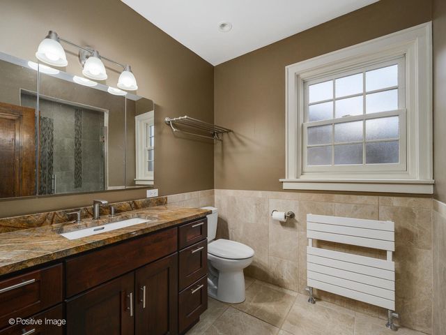 10337 S Hamilton Avenue, Chicago, IL 60643