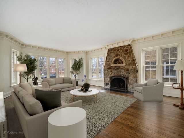 10337 S Hamilton Avenue, Chicago, IL 60643