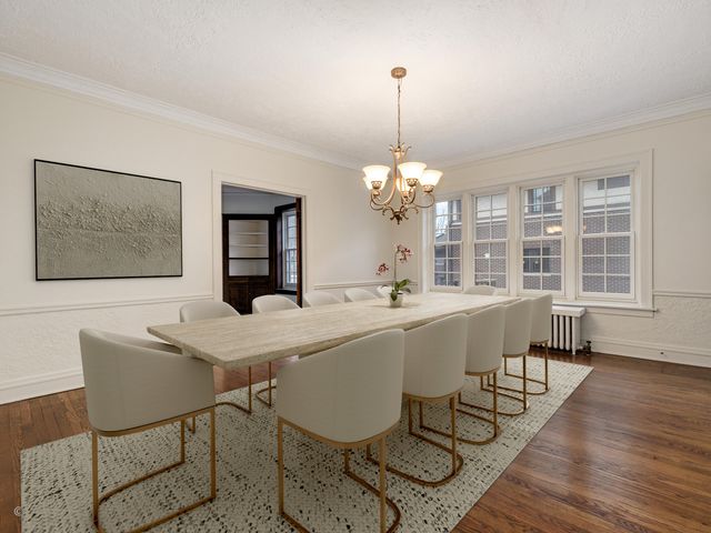 10337 S Hamilton Avenue, Chicago, IL 60643