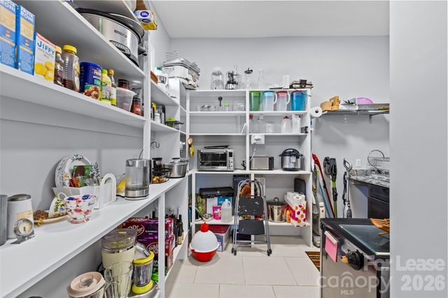 6032 Headlands Court, Belmont, NC 28012