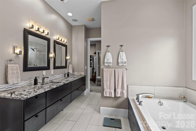 6032 Headlands Court, Belmont, NC 28012