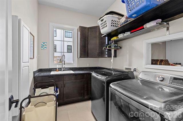 6032 Headlands Court, Belmont, NC 28012