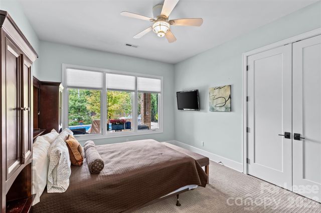 6032 Headlands Court, Belmont, NC 28012