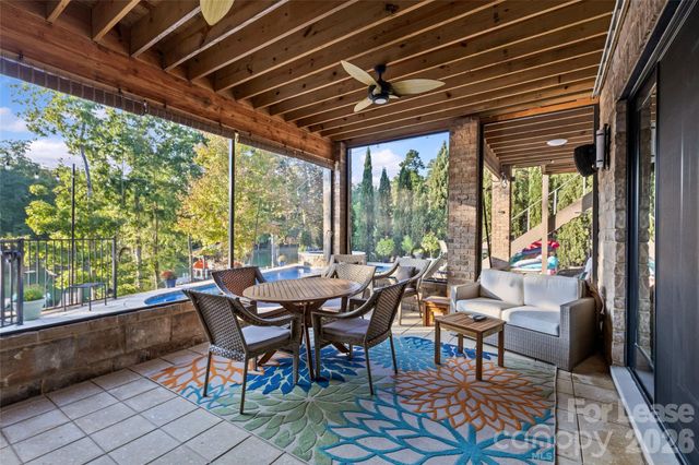 6032 Headlands Court, Belmont, NC 28012
