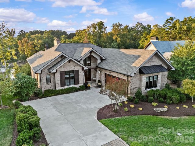 6032 Headlands Court, Belmont, NC 28012