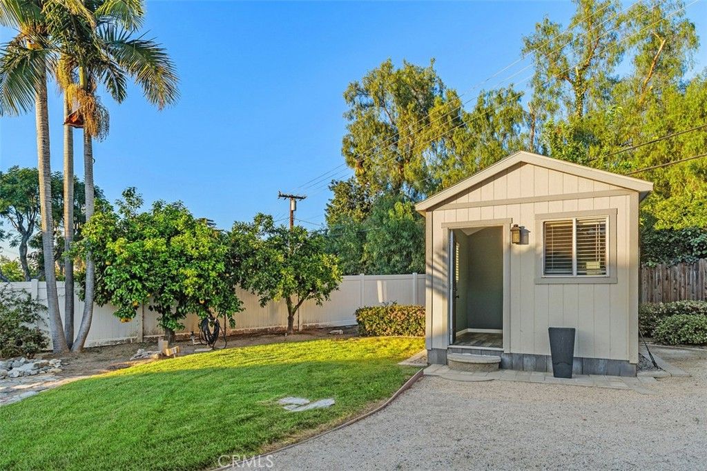 Image 32 of property listing at 7380 Whitegate, Riverside, CA 92506