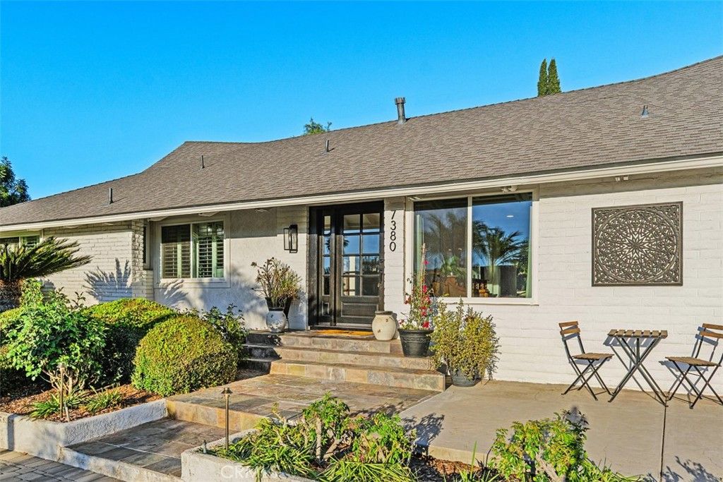 Image 7 of property listing at 7380 Whitegate, Riverside, CA 92506