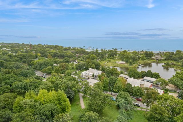 1850 N Clark Street 2202, Chicago, IL 60614
