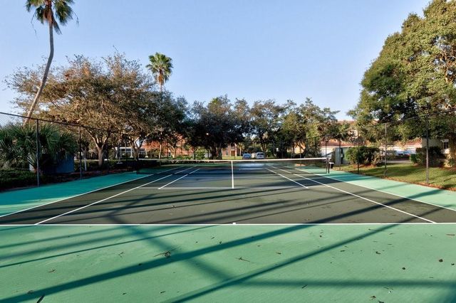 5060 Fairways Circle F207, Vero Beach, FL 32967