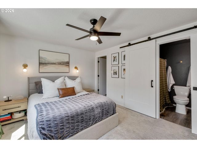 13570 Sw FEIRING Ln, Portland, OR 97223