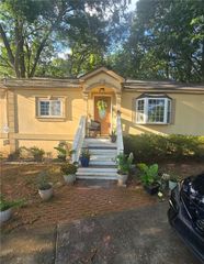 1203 Medlin Street SE, Smyrna, GA 30080