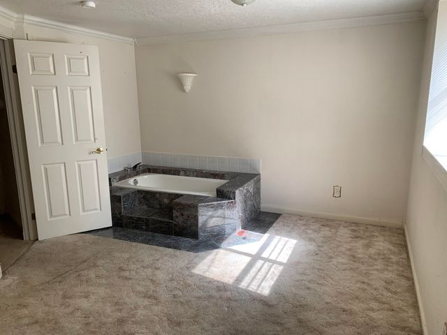 4720 LINCOLN St, Spokane, WA 99205