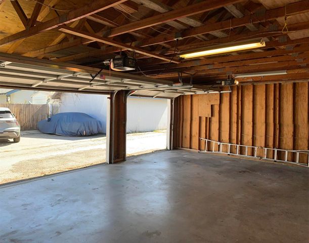 4720 LINCOLN St, Spokane, WA 99205