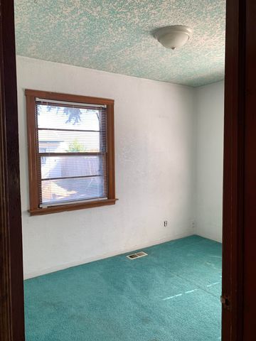 4720 LINCOLN St, Spokane, WA 99205