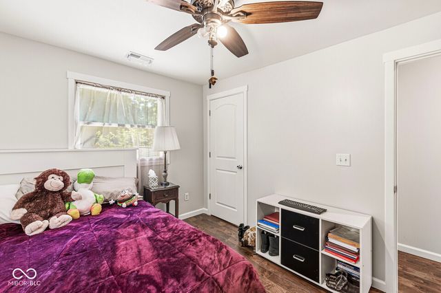 5410 Shelbyville Road, Indianapolis, IN 46237