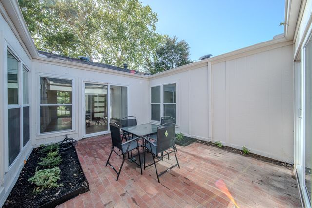 3204 Knights Haven Lane, Garland, TX 75044