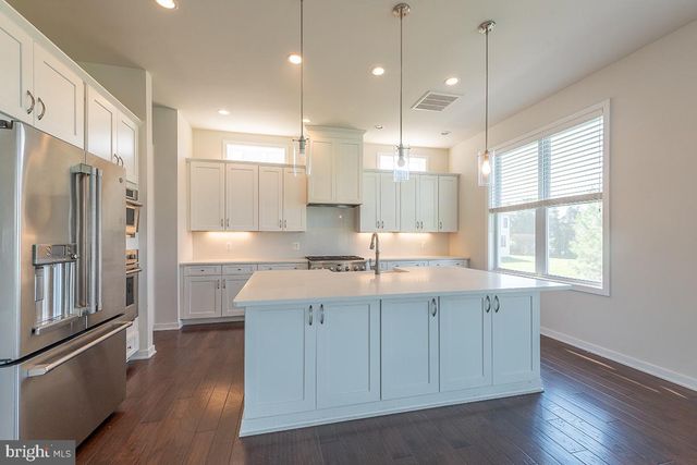 41313 RED BIRCH DR, Aldie, VA 20105