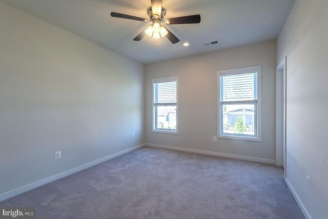 41313 RED BIRCH DR, Aldie, VA 20105