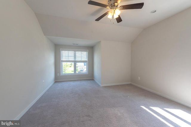 41313 RED BIRCH DR, Aldie, VA 20105