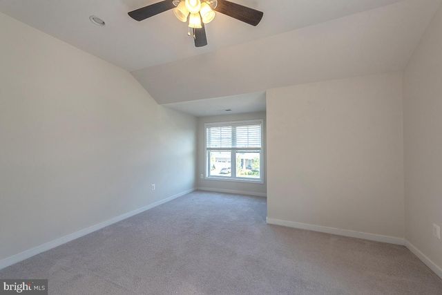 41313 RED BIRCH DR, Aldie, VA 20105