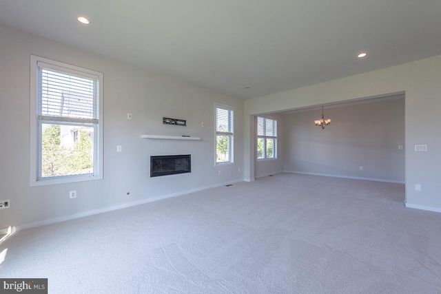 41313 RED BIRCH DR, Aldie, VA 20105