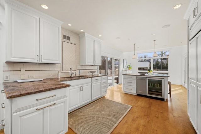 611 Elmwood Avenue, Wilmette, IL 60091