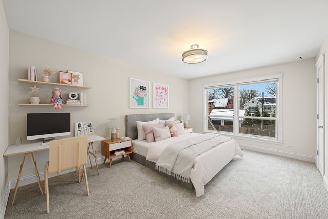 611 Elmwood Avenue, Wilmette, IL 60091