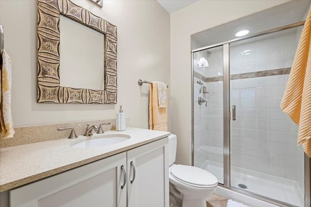 611 Elmwood Avenue, Wilmette, IL 60091